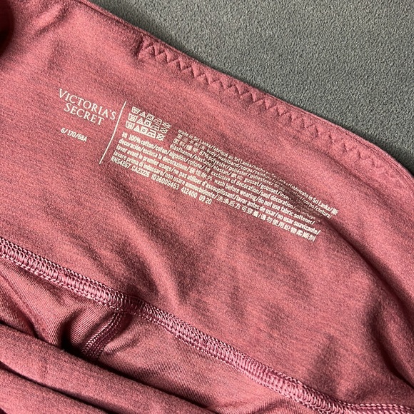 EUC Victoria's Secret Biker shorts size 6 - Picture 4 of 4